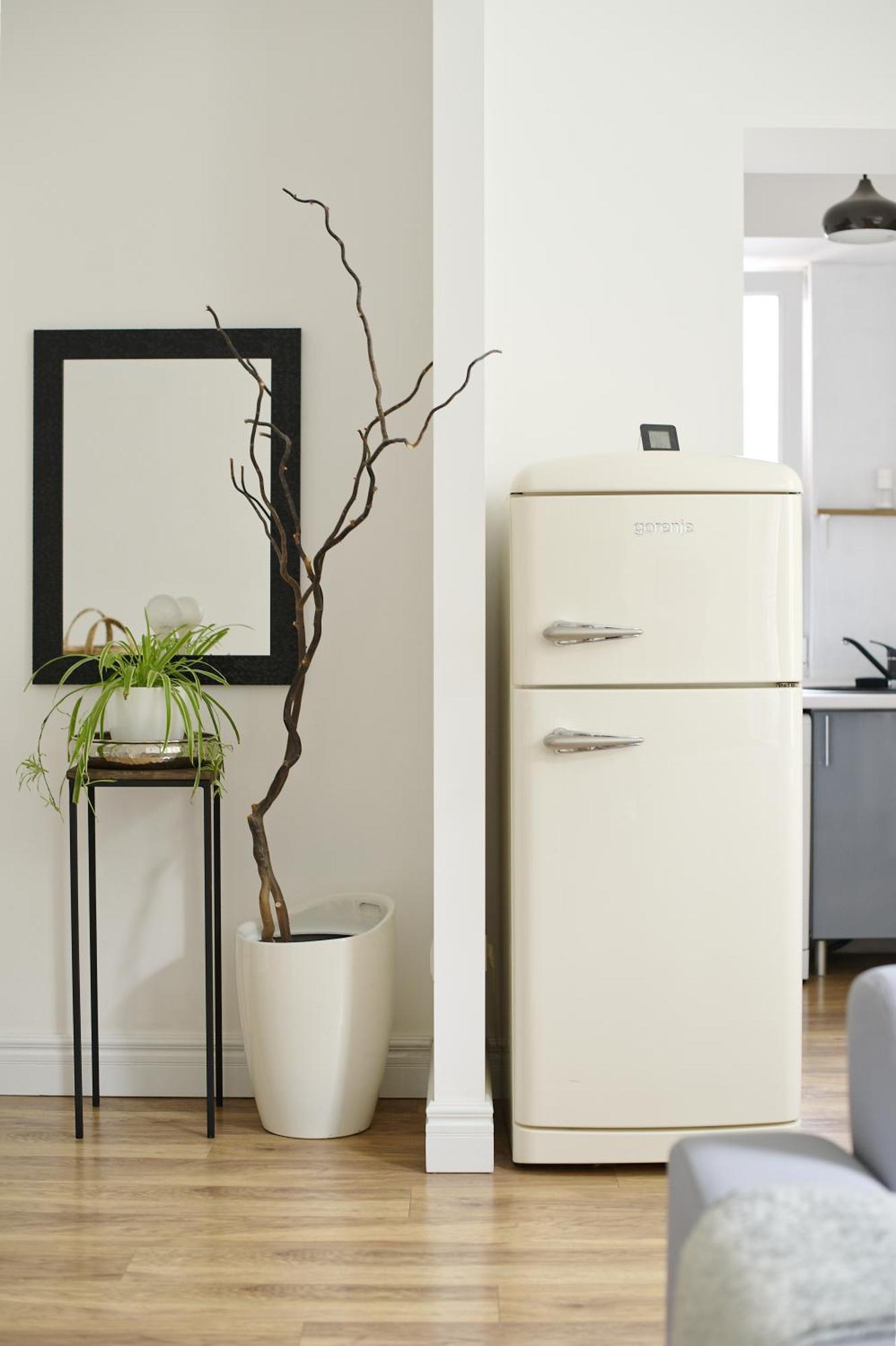White Door Apartments Heart Of Odessa 1 Ngoại thất bức ảnh