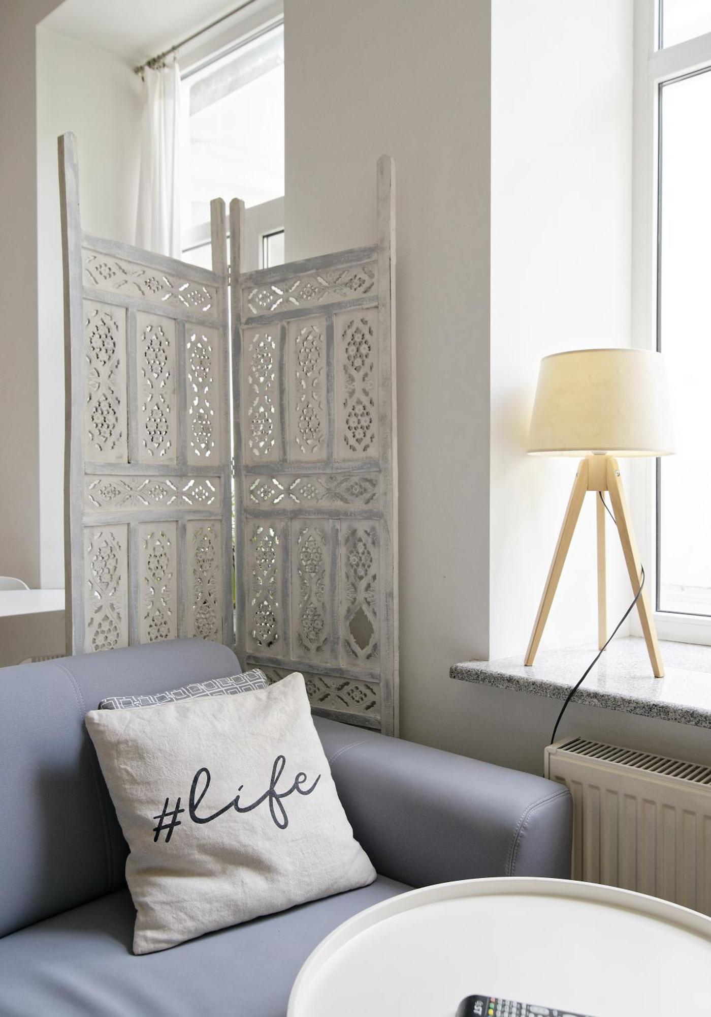 White Door Apartments Heart Of Odessa 1 Ngoại thất bức ảnh