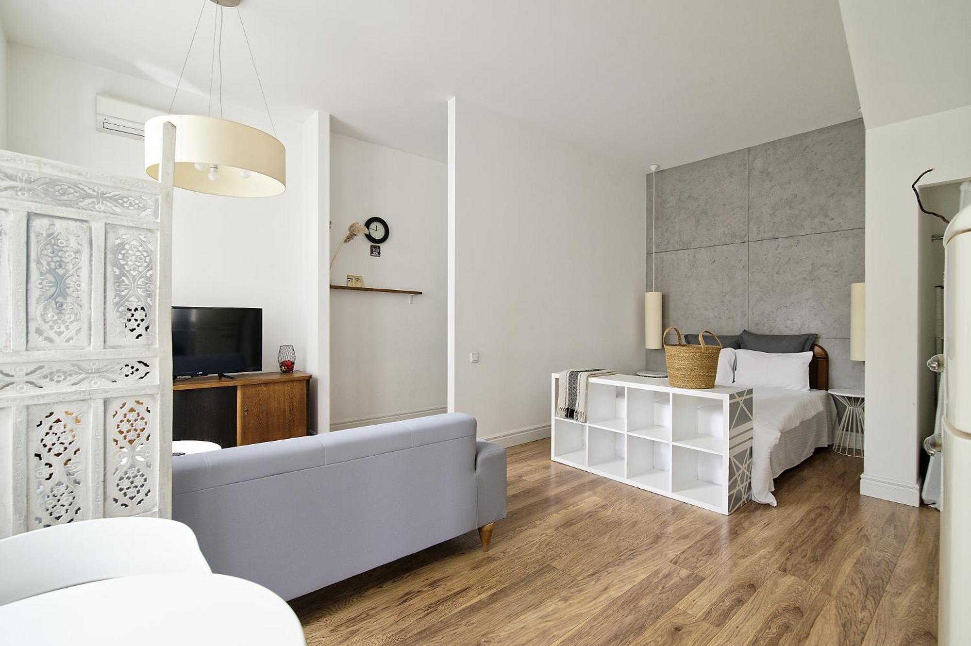 White Door Apartments Heart Of Odessa 1 Ngoại thất bức ảnh